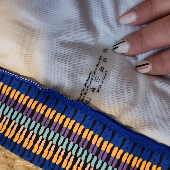 🧿 royal blue Aztec print bikini bottom 🧿 - Picture 4 of 6